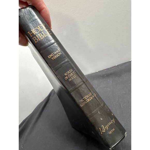 The Holy Bible King James Version Regency Edition READ Red Letter - Picture 2 of 16